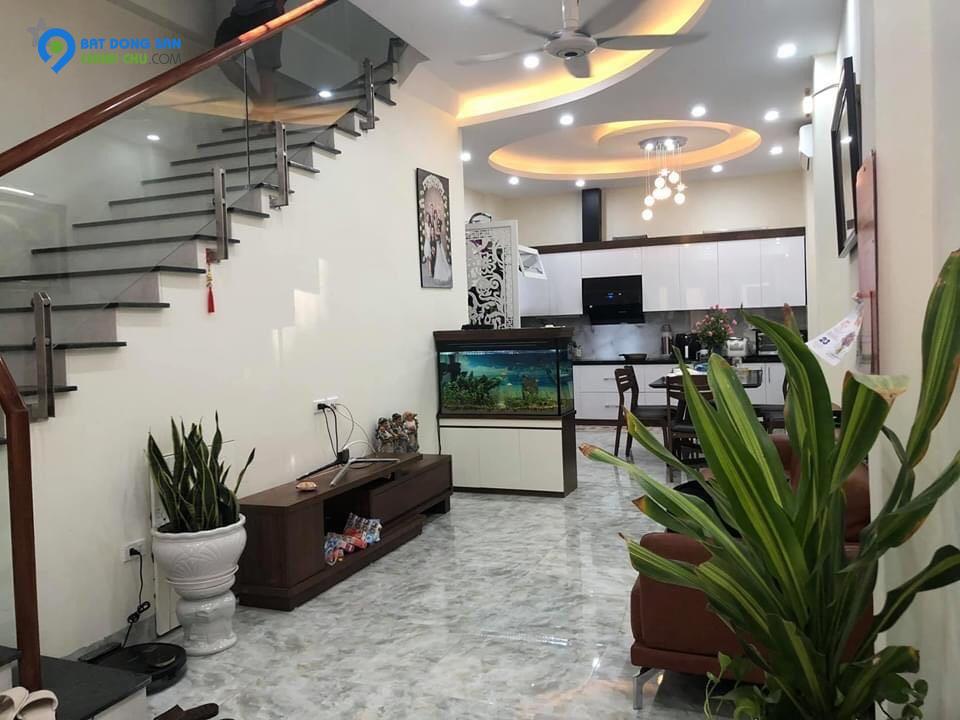 🏠🏠CỰC PHẨM NHÀ PHỐ VĨNH PHÚC DÂN XÂY - 6 TẦNG -THANG MÁY - 50M Ô TÔ - MẶT TIỀN RỘNG