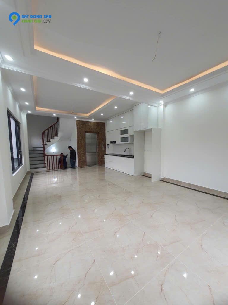 🏡 NHÀ ĐẸP LÔ GÓC 2 THOÁNG – LA KHÊ, HÀ ĐÔNG