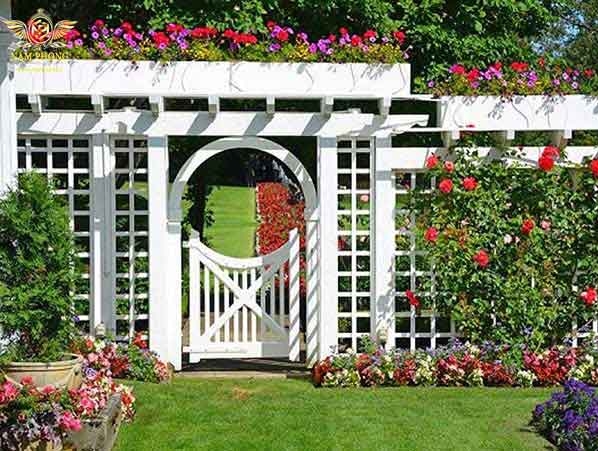 Mẫu cổng đẹp cho nhà vườn ở nông thôn đơn giản được ưa chuộng năm 2022